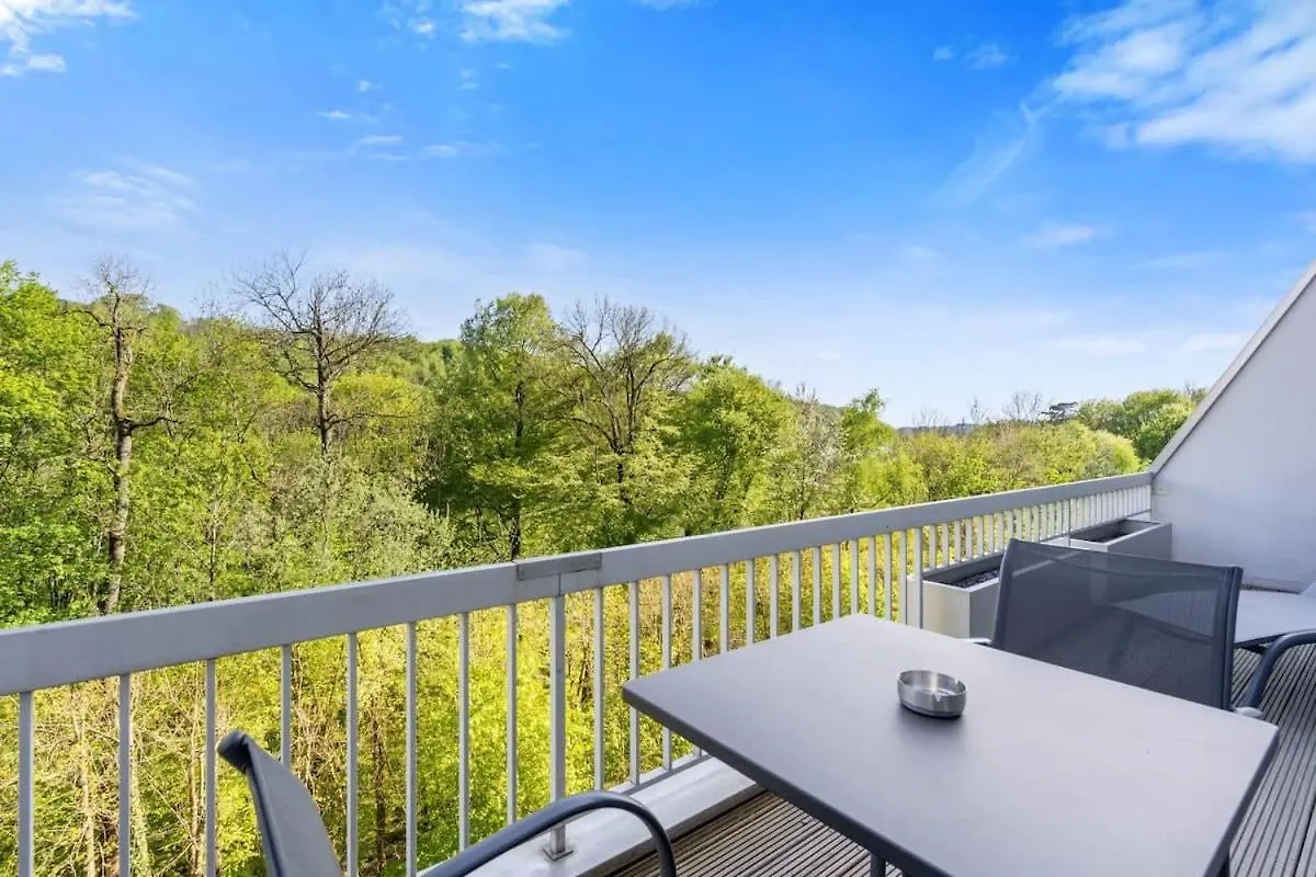 Ferienwohnung Elegant 1Br Apt, Balcony, Pool, Central Location Luxemburg Luxemburg