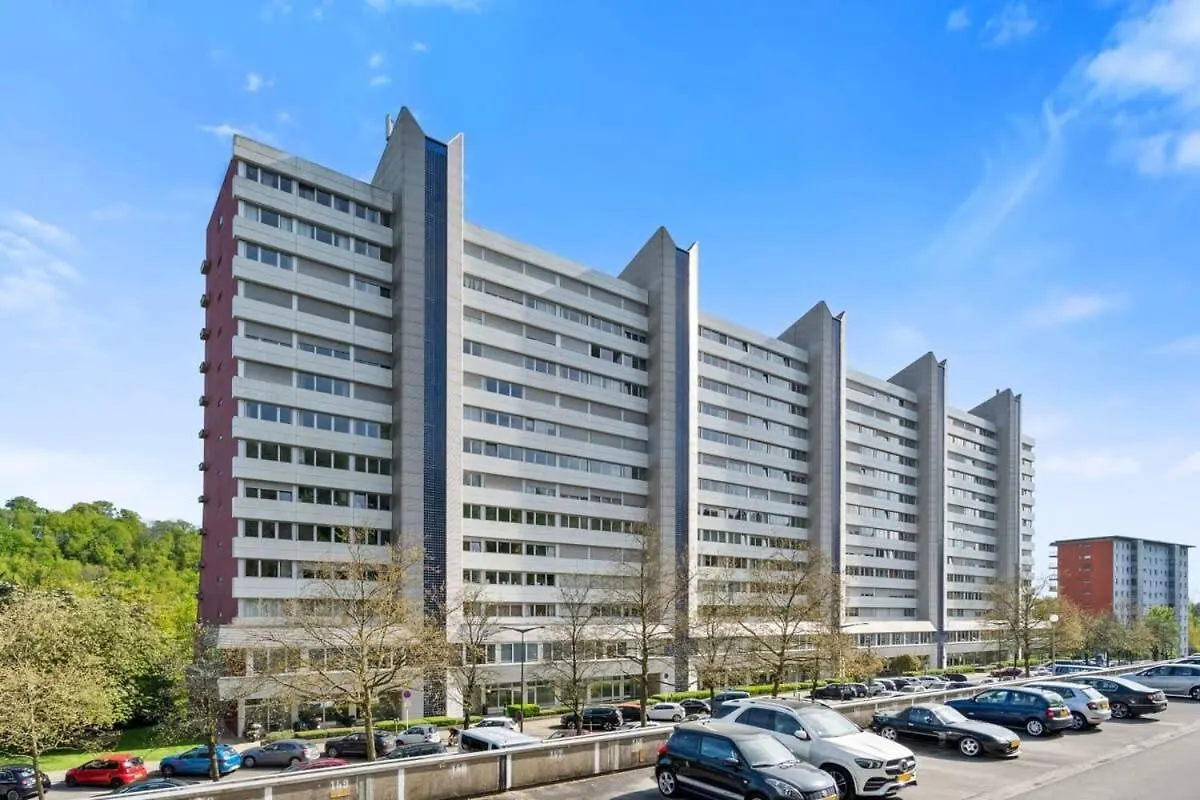 Apartment Ferienwohnung Elegant 1Br Apt, Balcony, Pool, Central Location Luxemburg